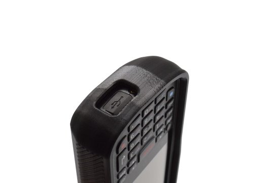 Funda Honeywell EDA 51K TPU detalle carga usb