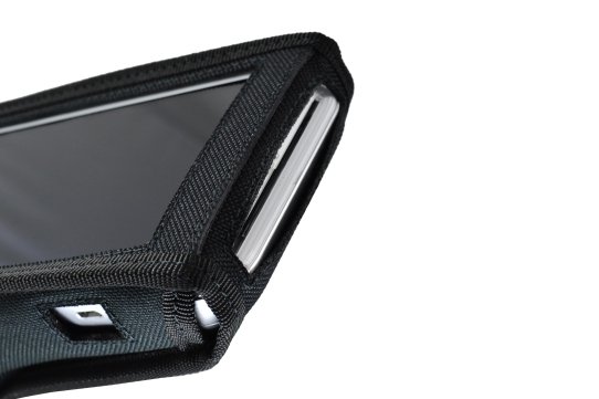 Funda PAX A920 SmartPOS detalle ranura tarjeta